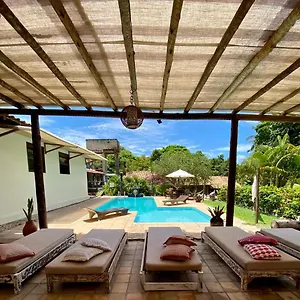 pousada-tubarao-porto-seguro.hotelsportoseguro.com/
